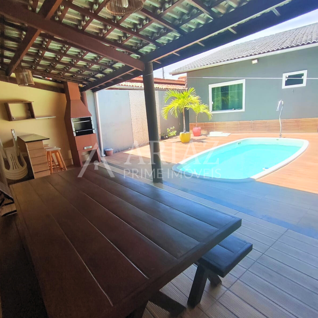 Casa com Piscina para Aluguel Em Condomínio – Jauá