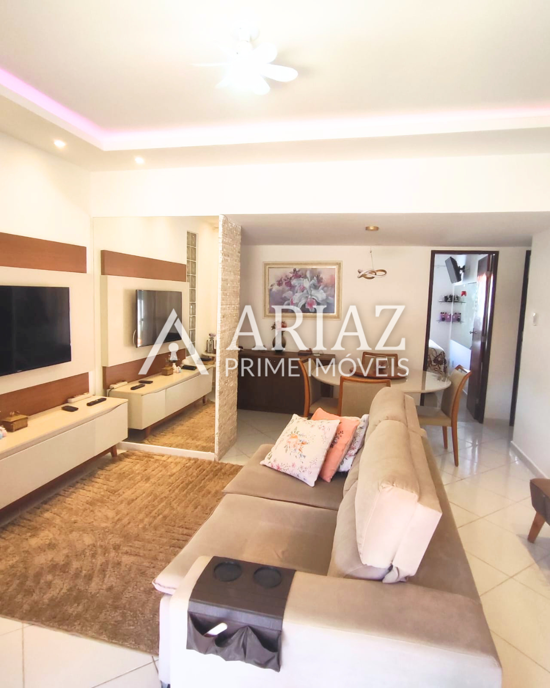 Casa Térrea 3/4 em Condomínio Completo | Abrantes